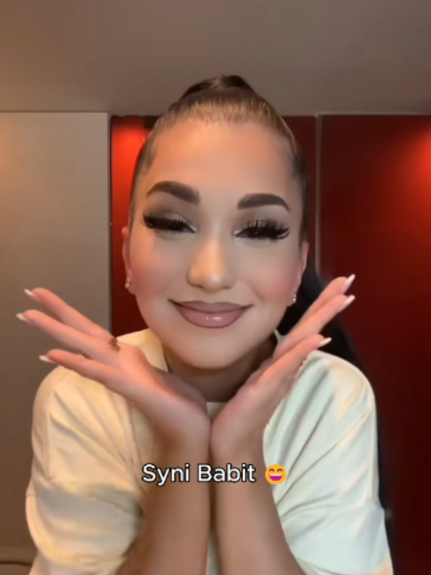 @Enisaland