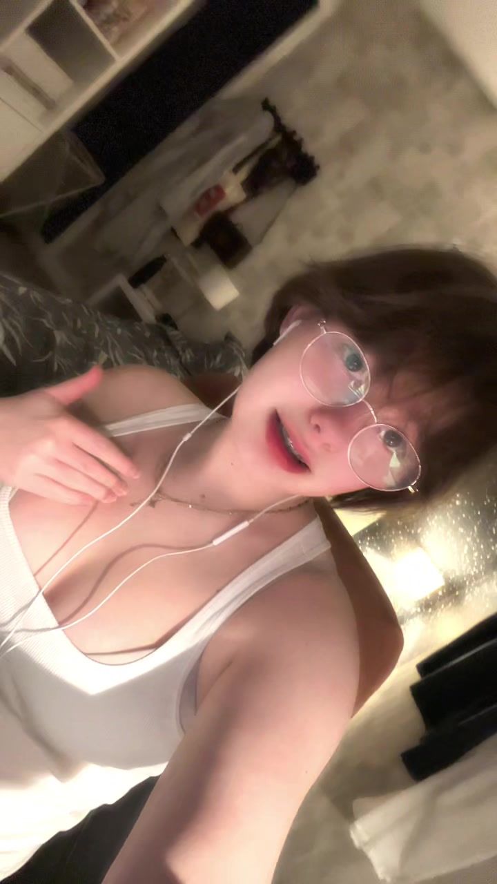 @.little.0tter