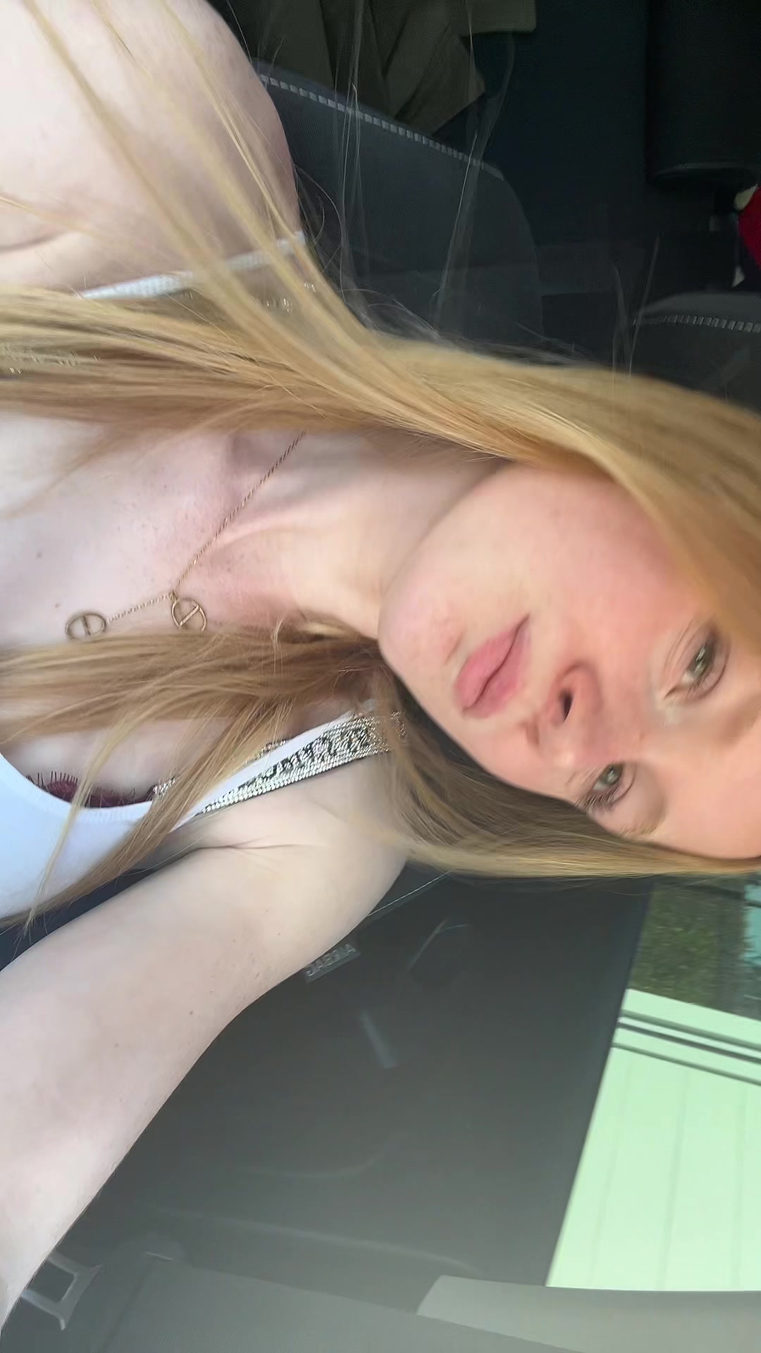 @melyne_lp