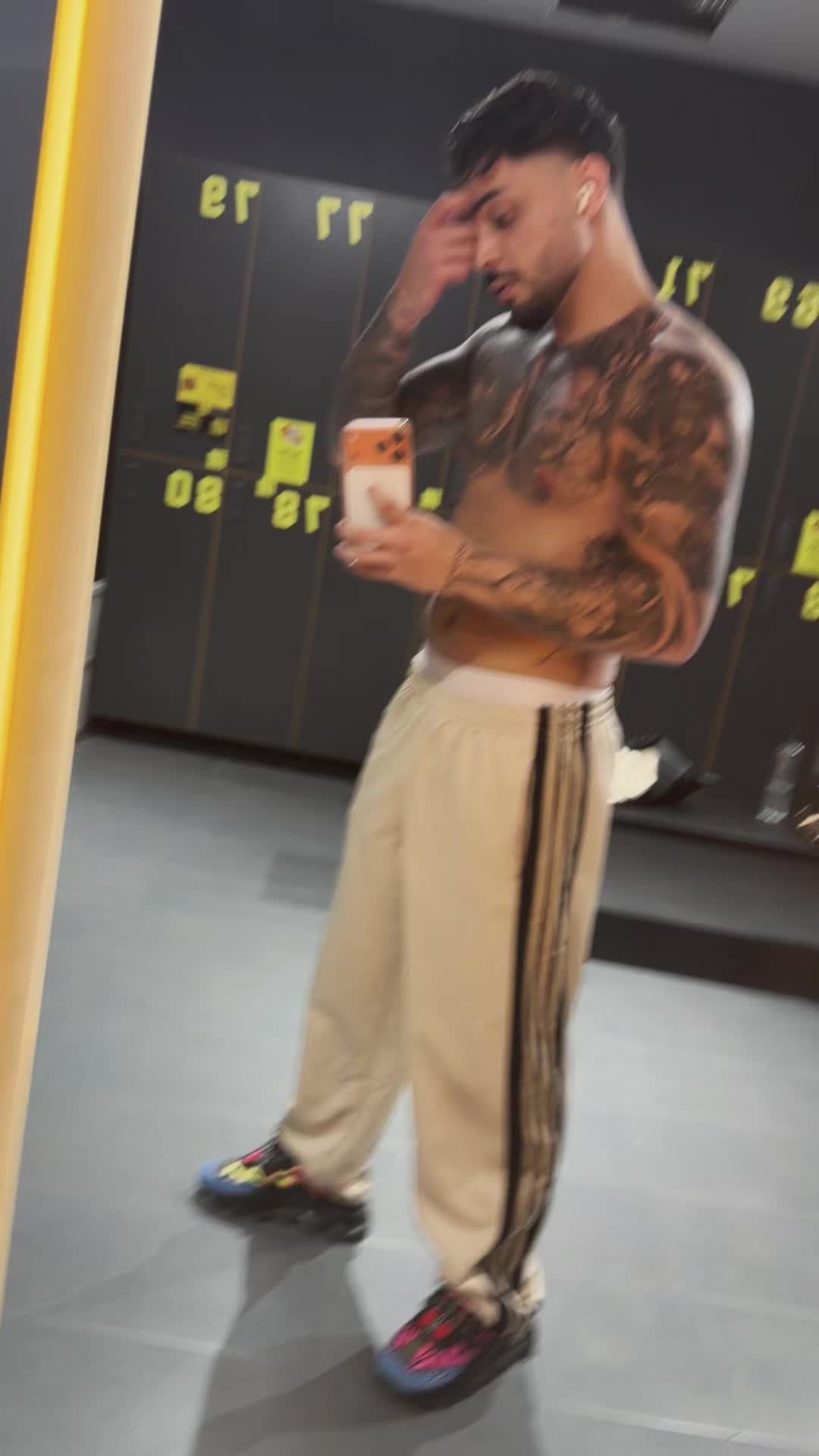 @mariombx