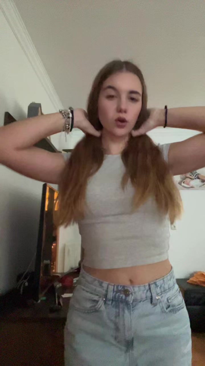 @Ланааа