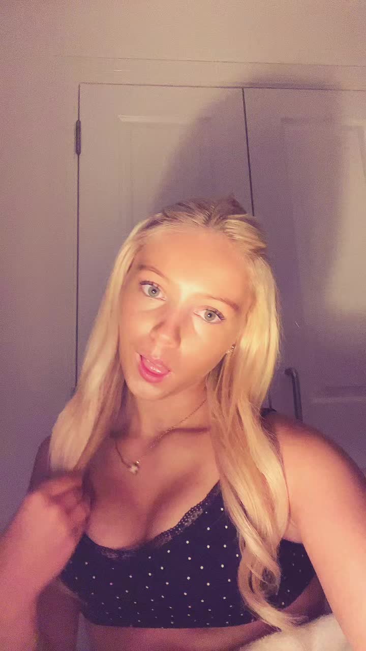 @lauraaffreyy