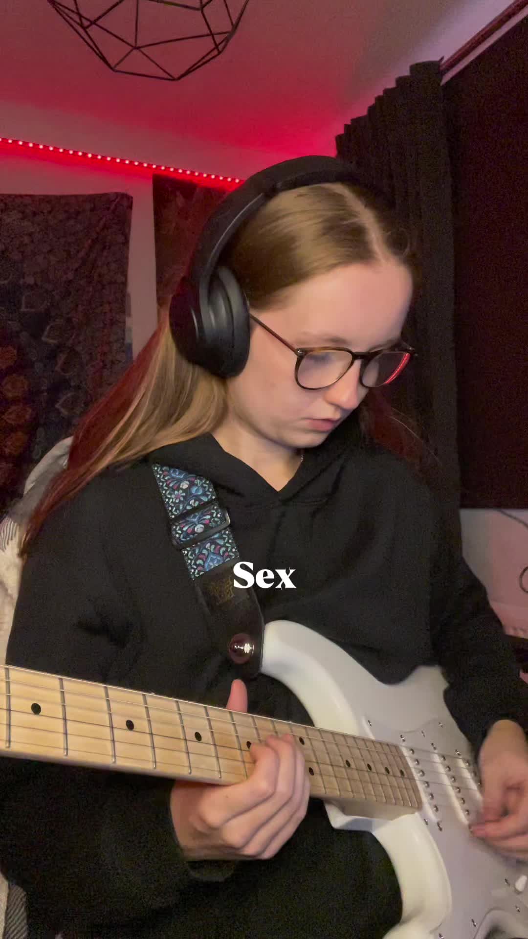 @mollyintune
