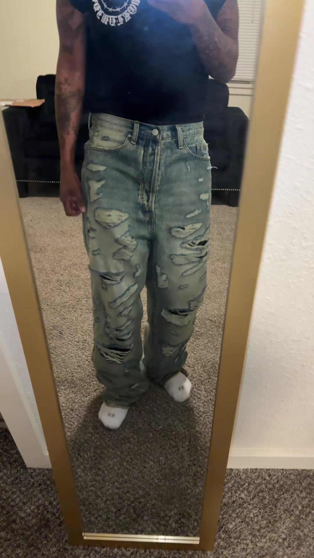 @AR