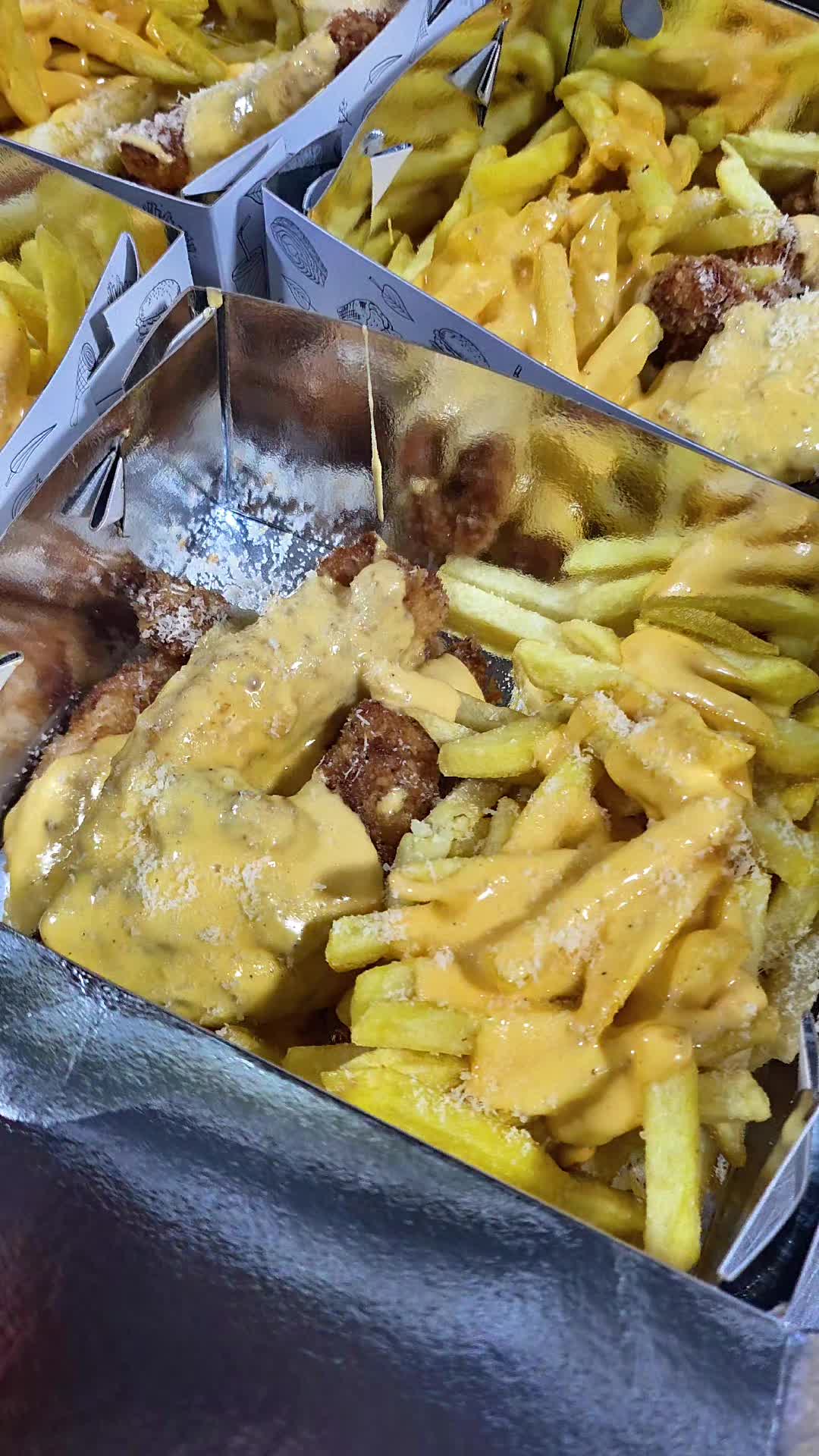 @AnyasByChefAndreiFlueraru