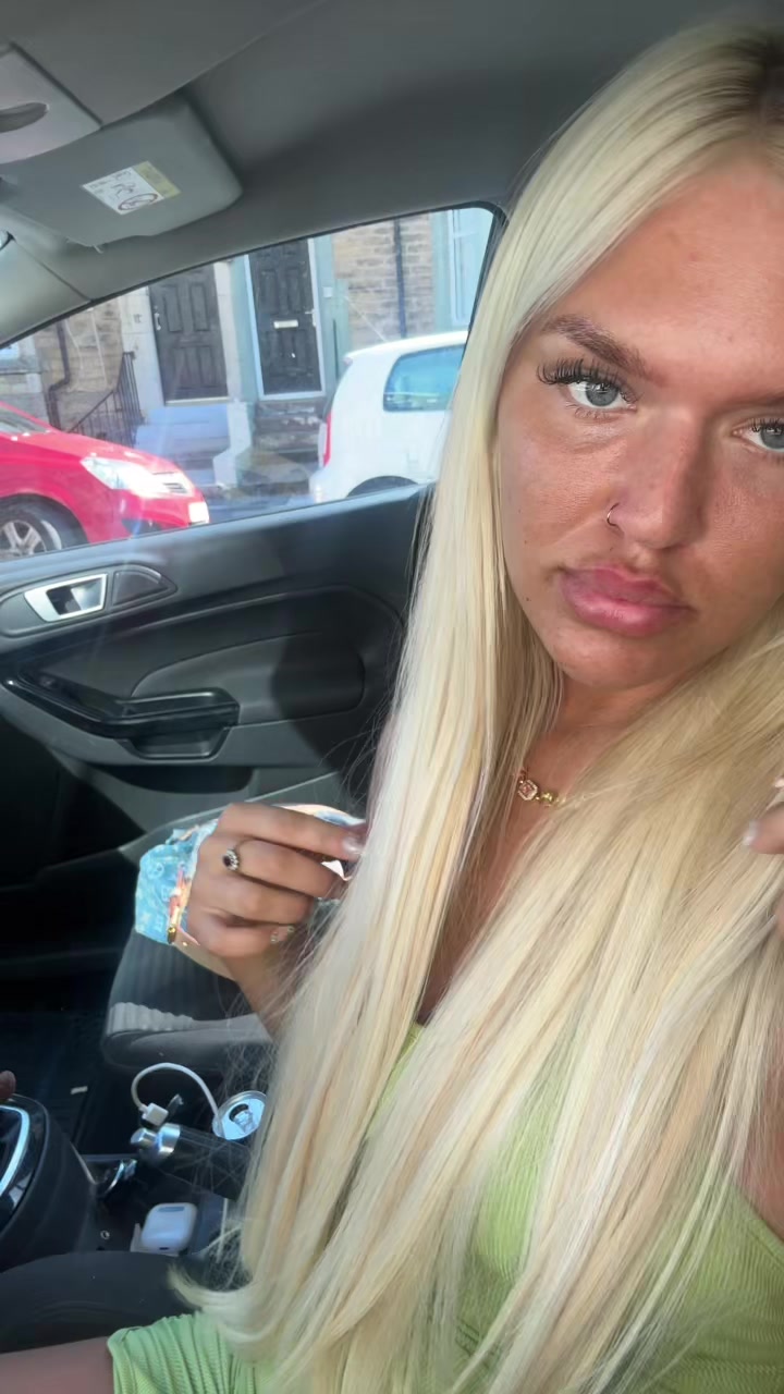 @ellielongton