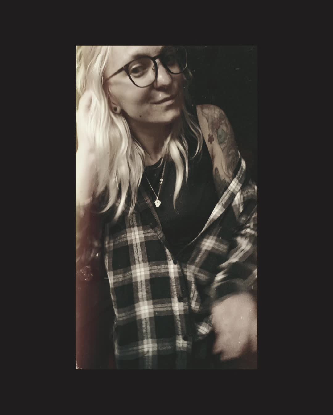 @Marika 🖤