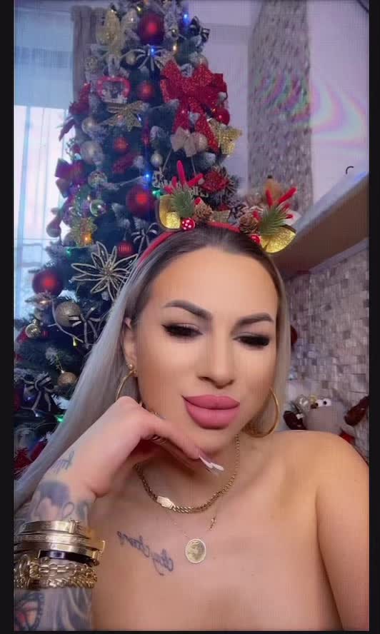 @Roxanamihaelat21_cont_secundar