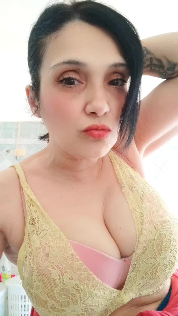 @BettyBrenda