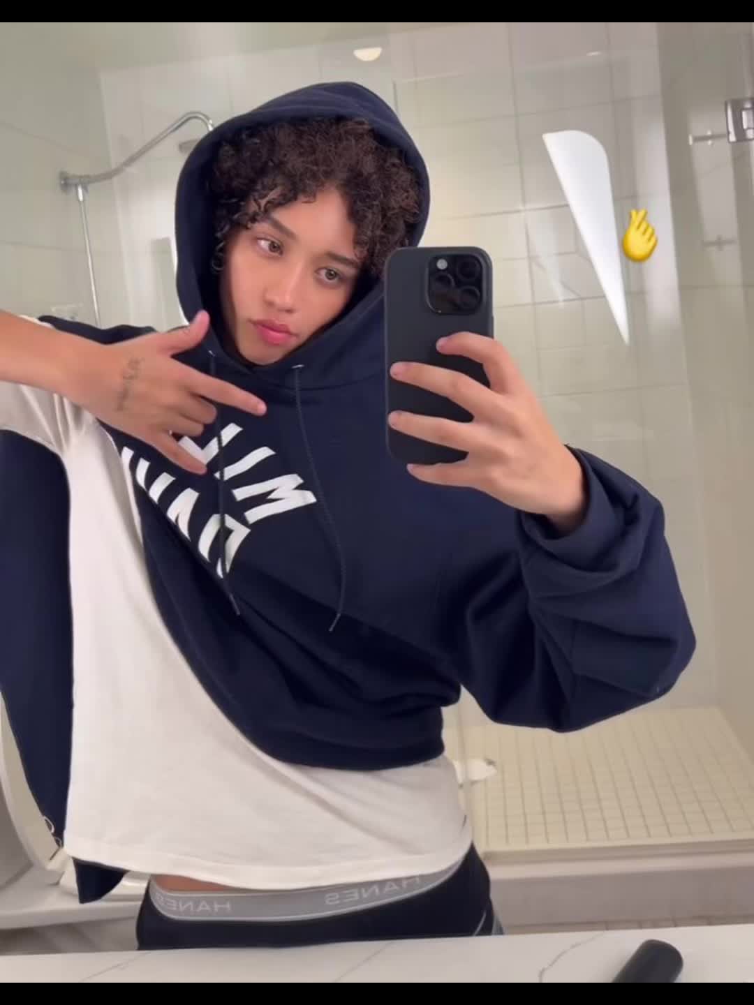 @c4mwrld