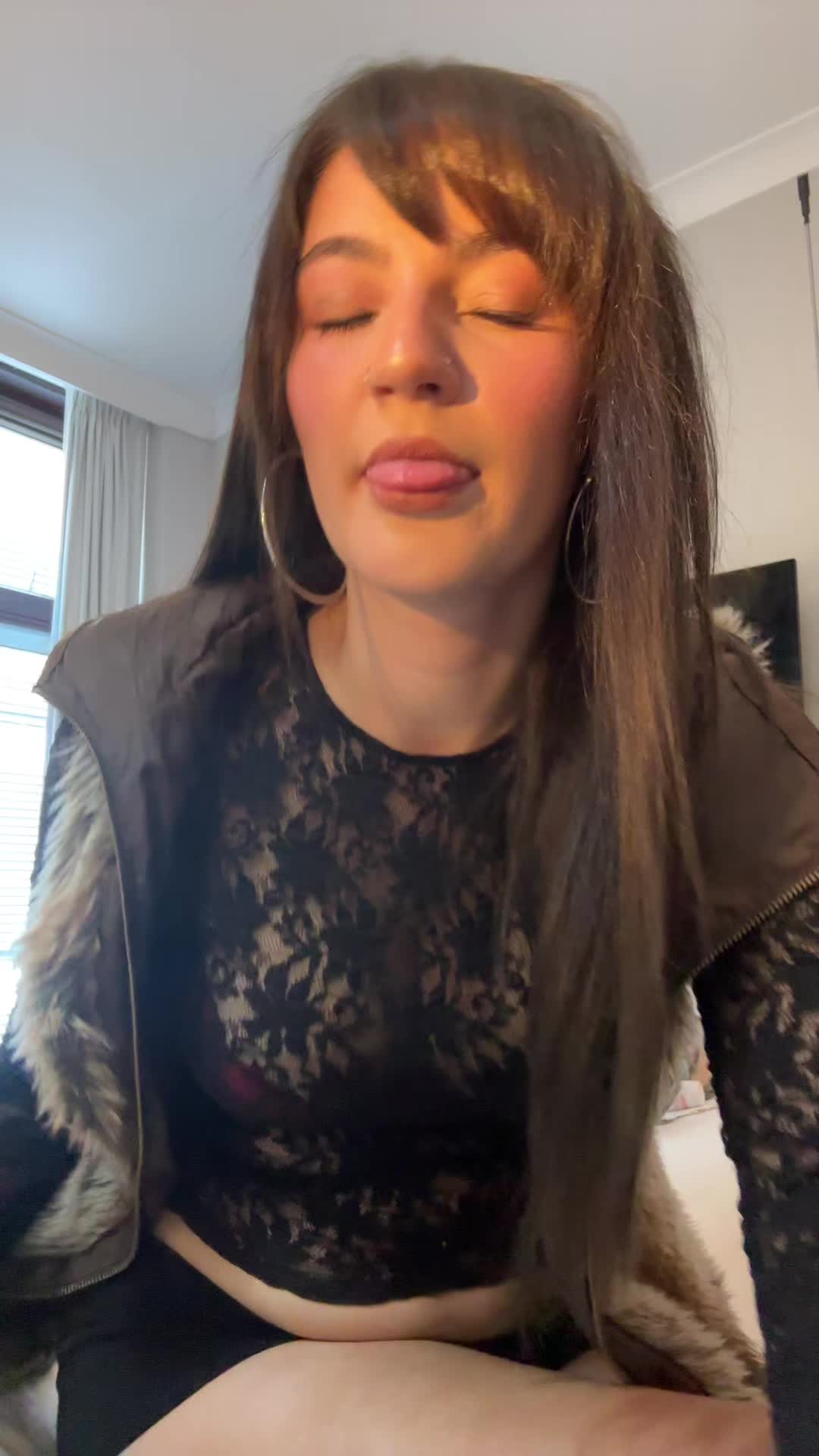 @roisi