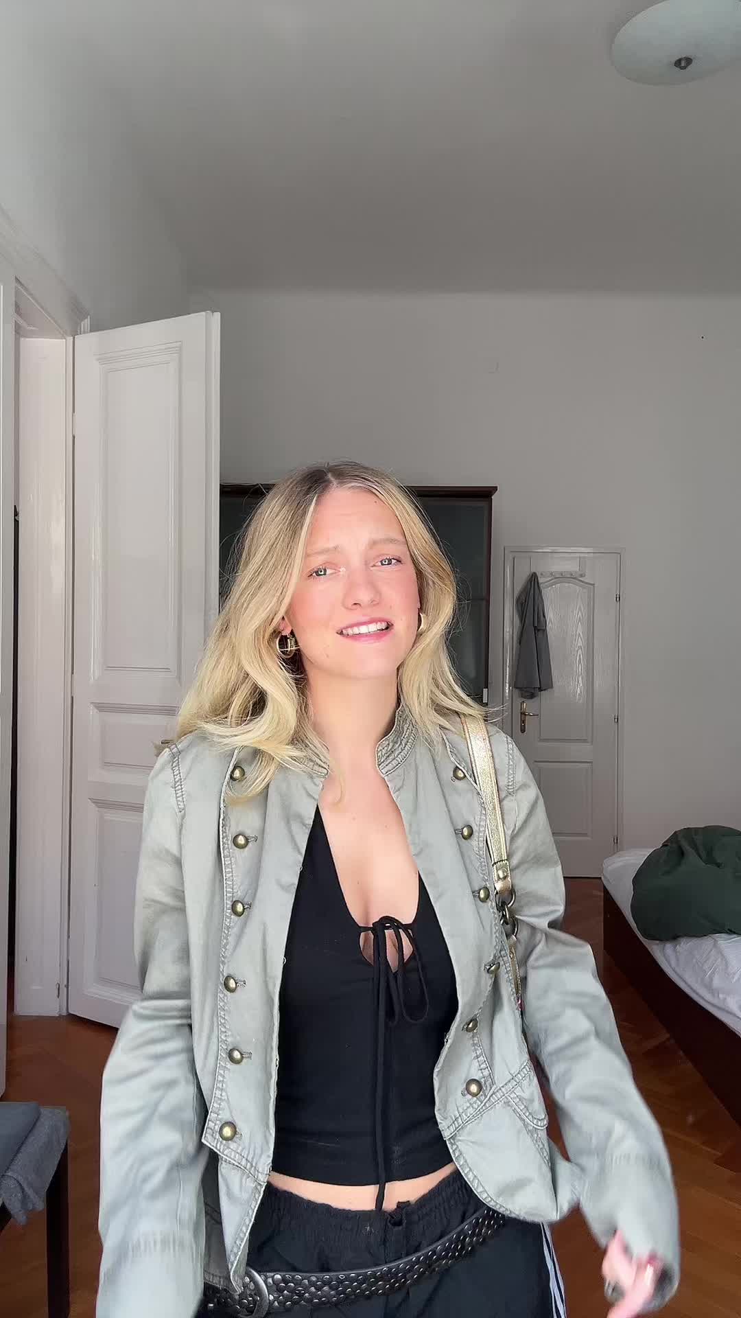 @lucia.stck