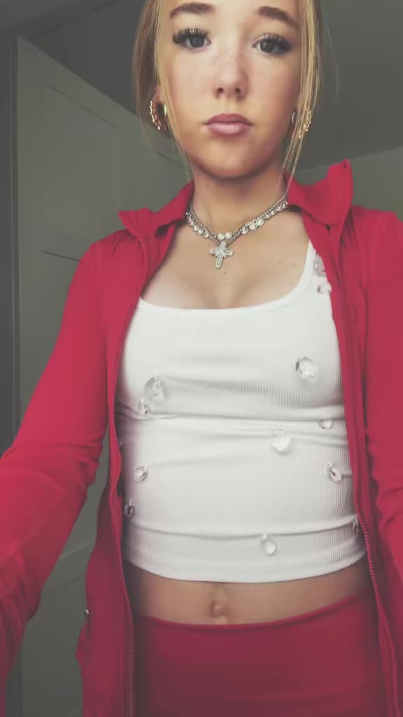 @xmaddierosechristiex
