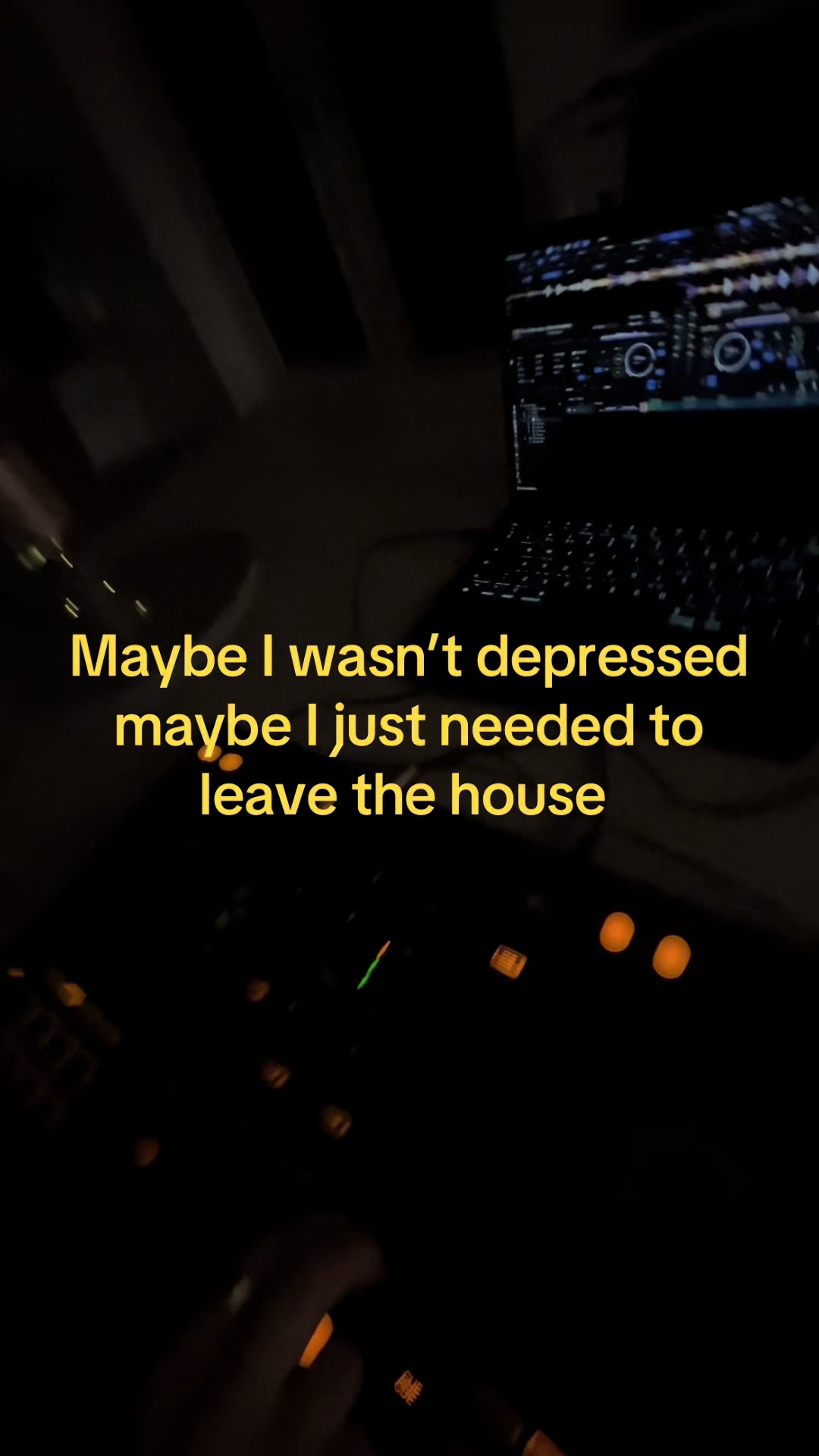 @F.