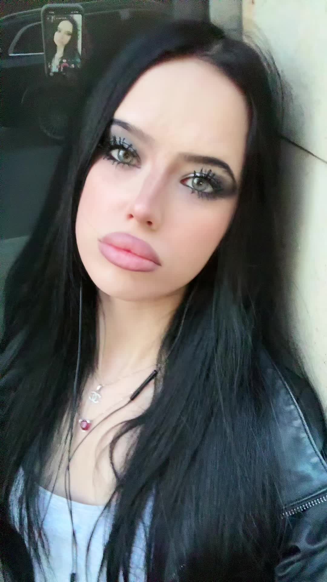 @Yanulya