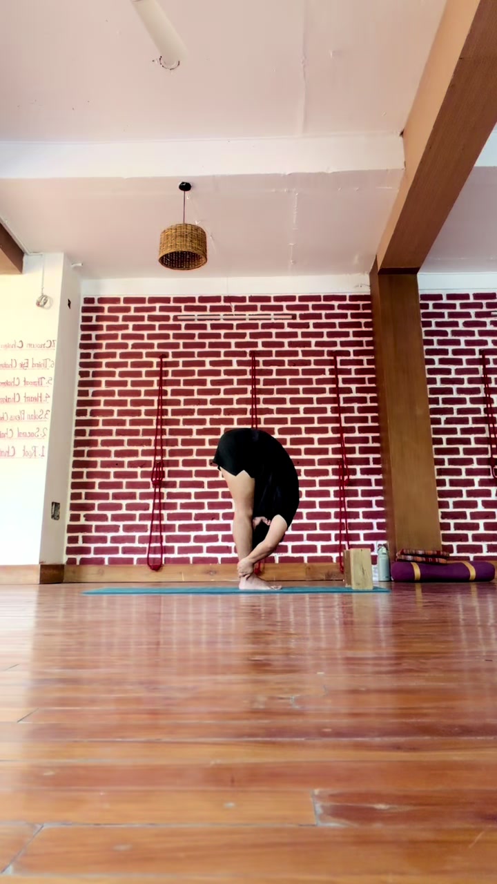 @Yoga With ဆရာ Thurein 🧘&zwj;♂️