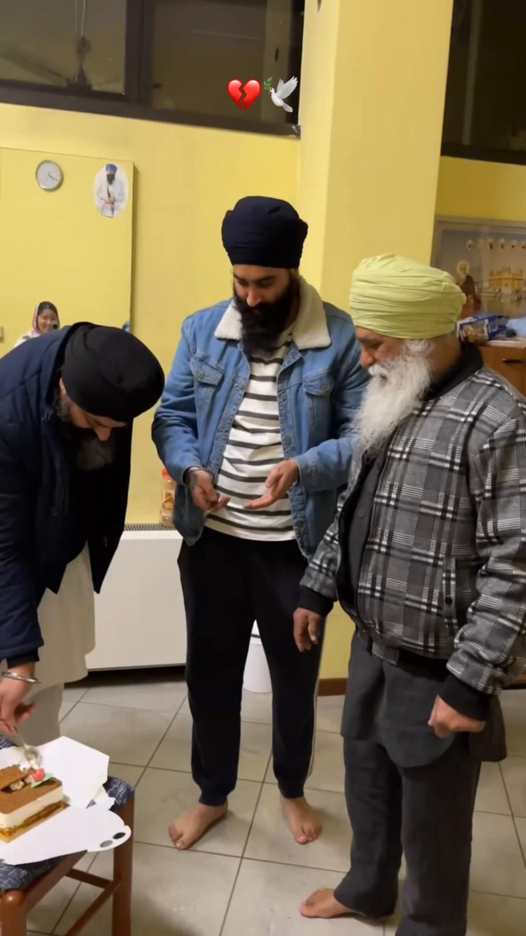 @DALJIT SINGH 🦅