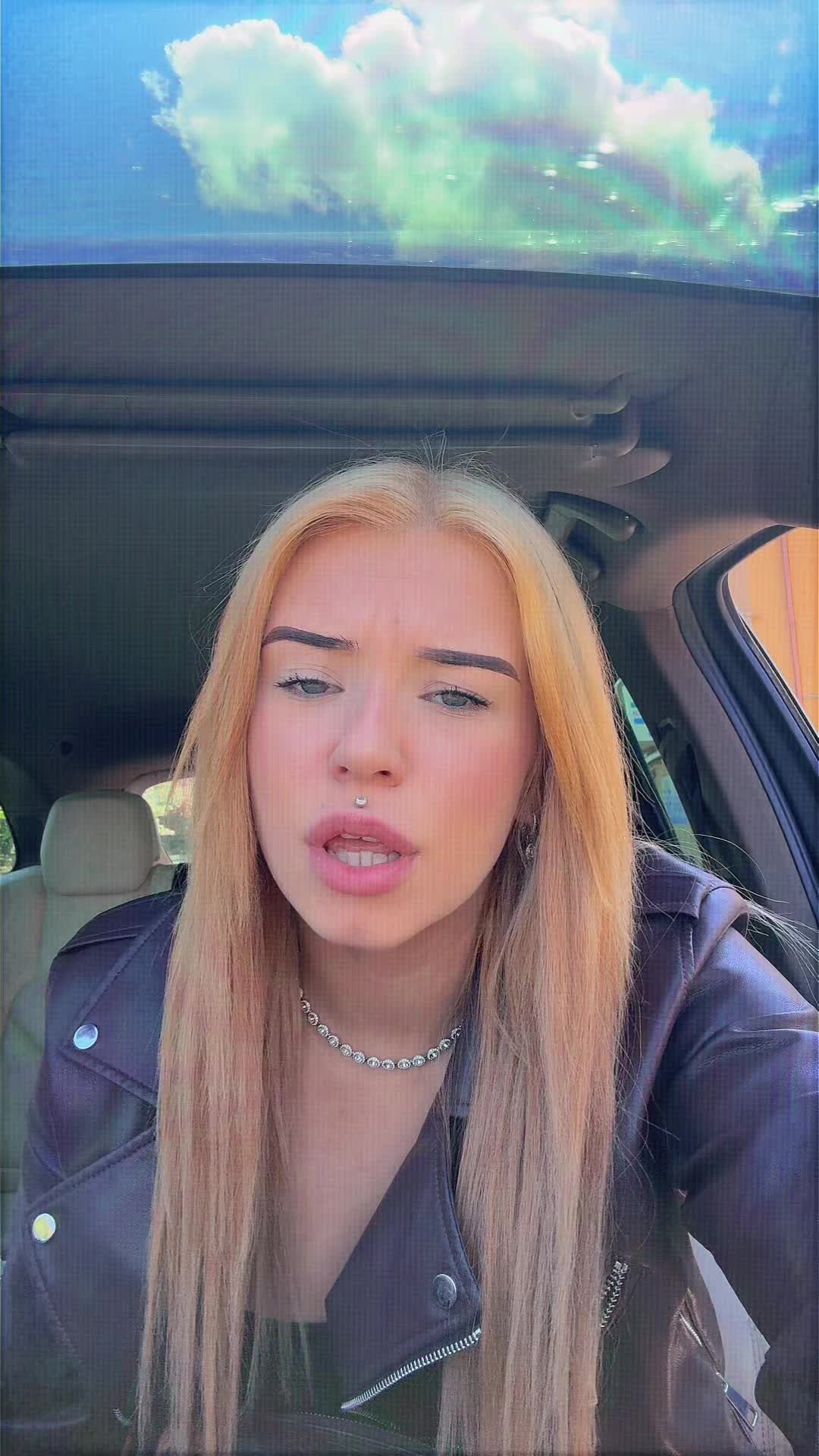 @denisa_pralea