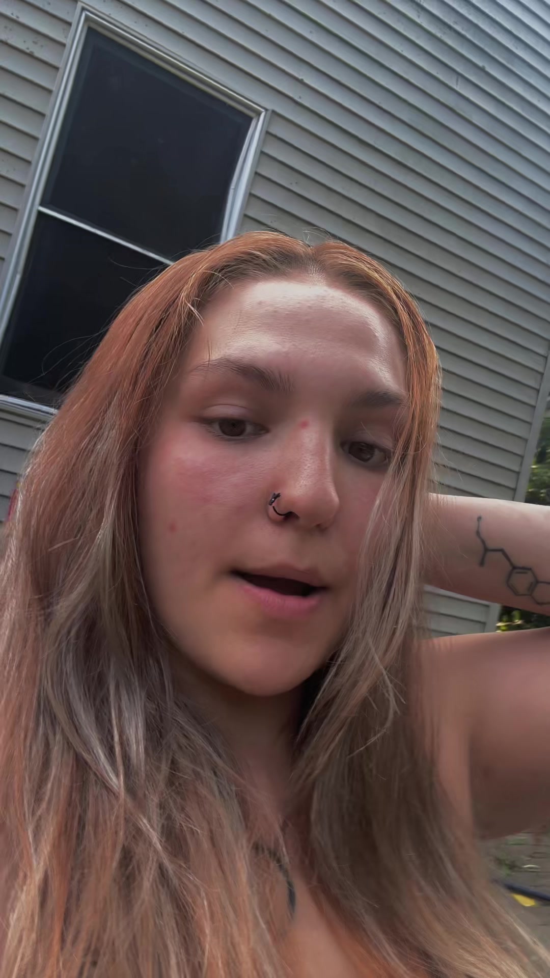 @s o ° g a y