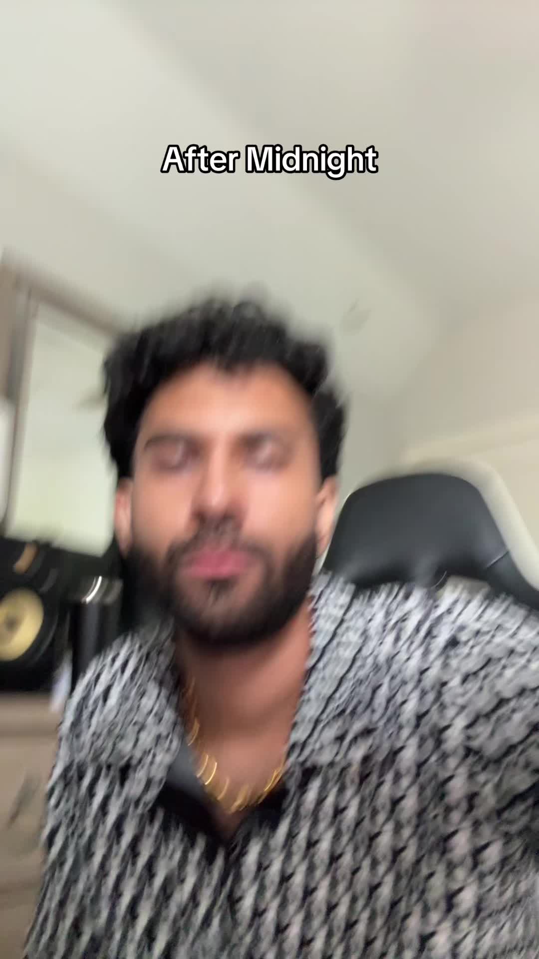 @Kp