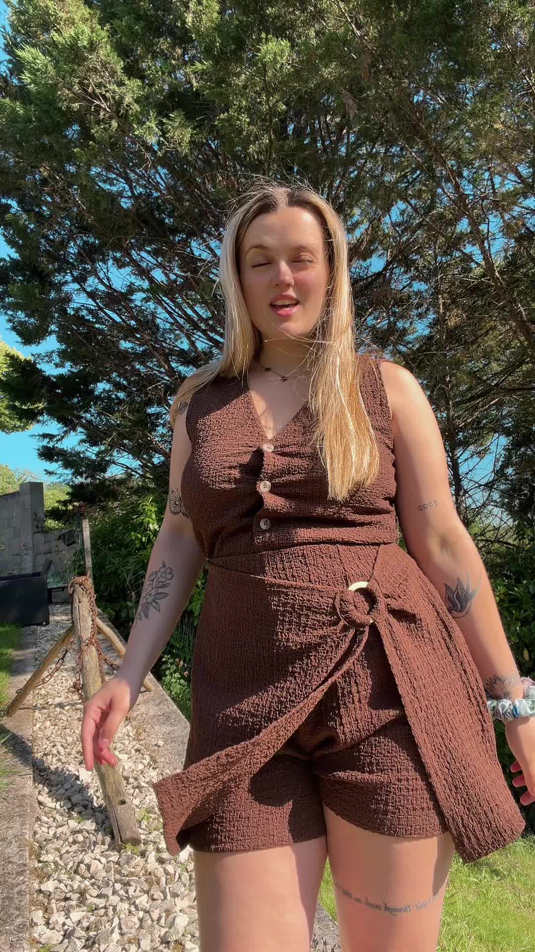@Juju l’unique 🤷🏼♀️