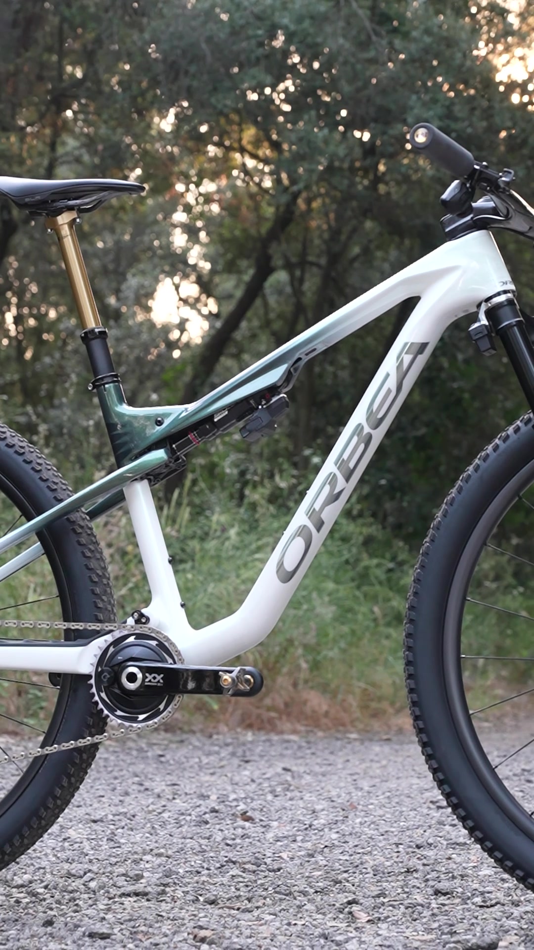 @ESMTB
