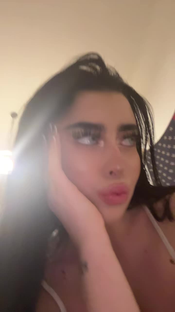 @Ludovica