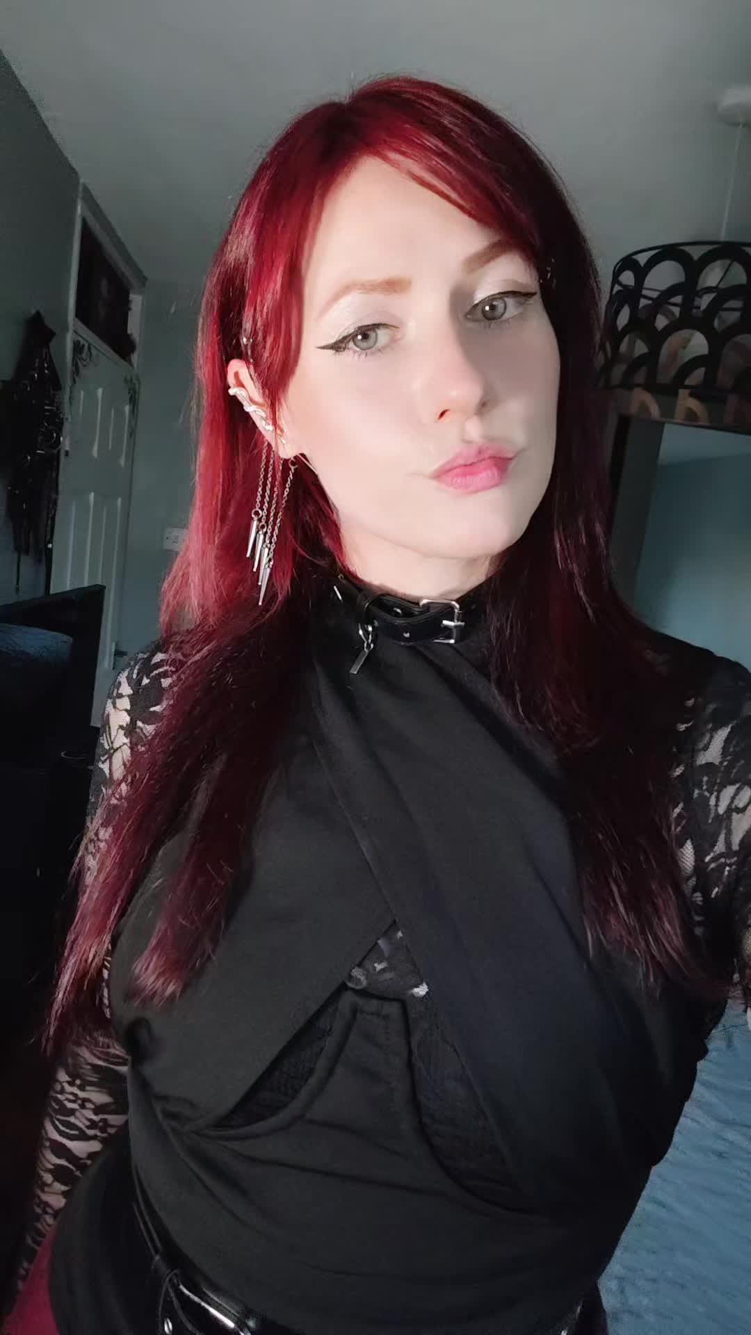 @PixAlice🔪🔥