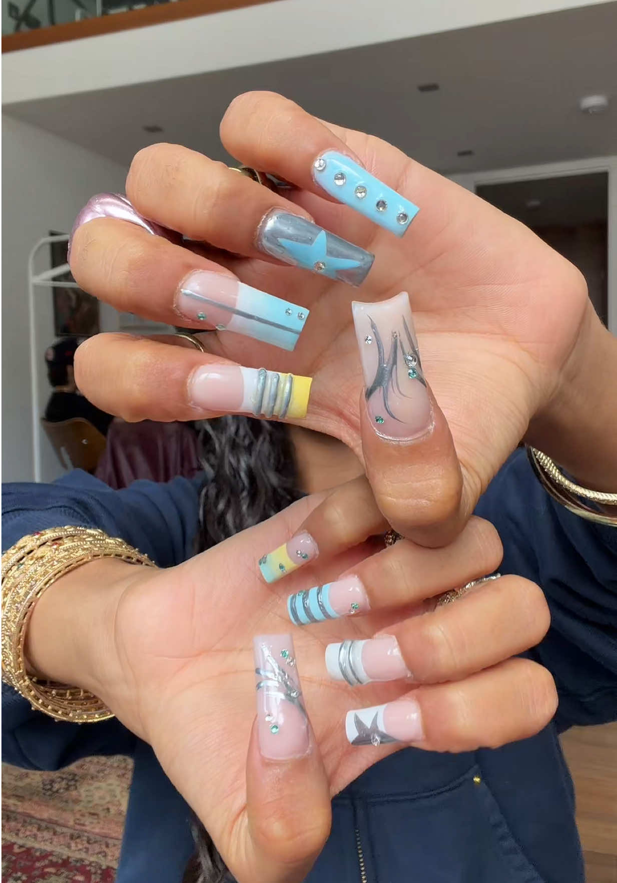 @โ