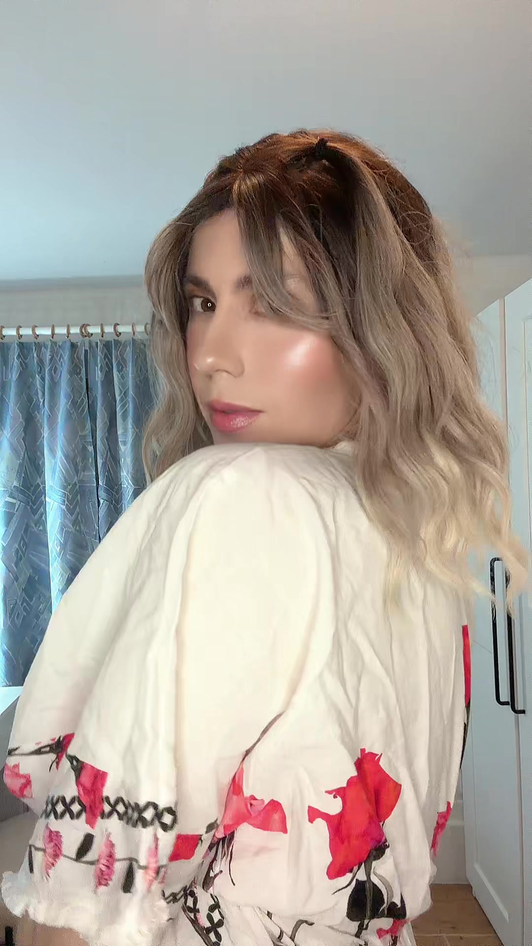 @callmeGia