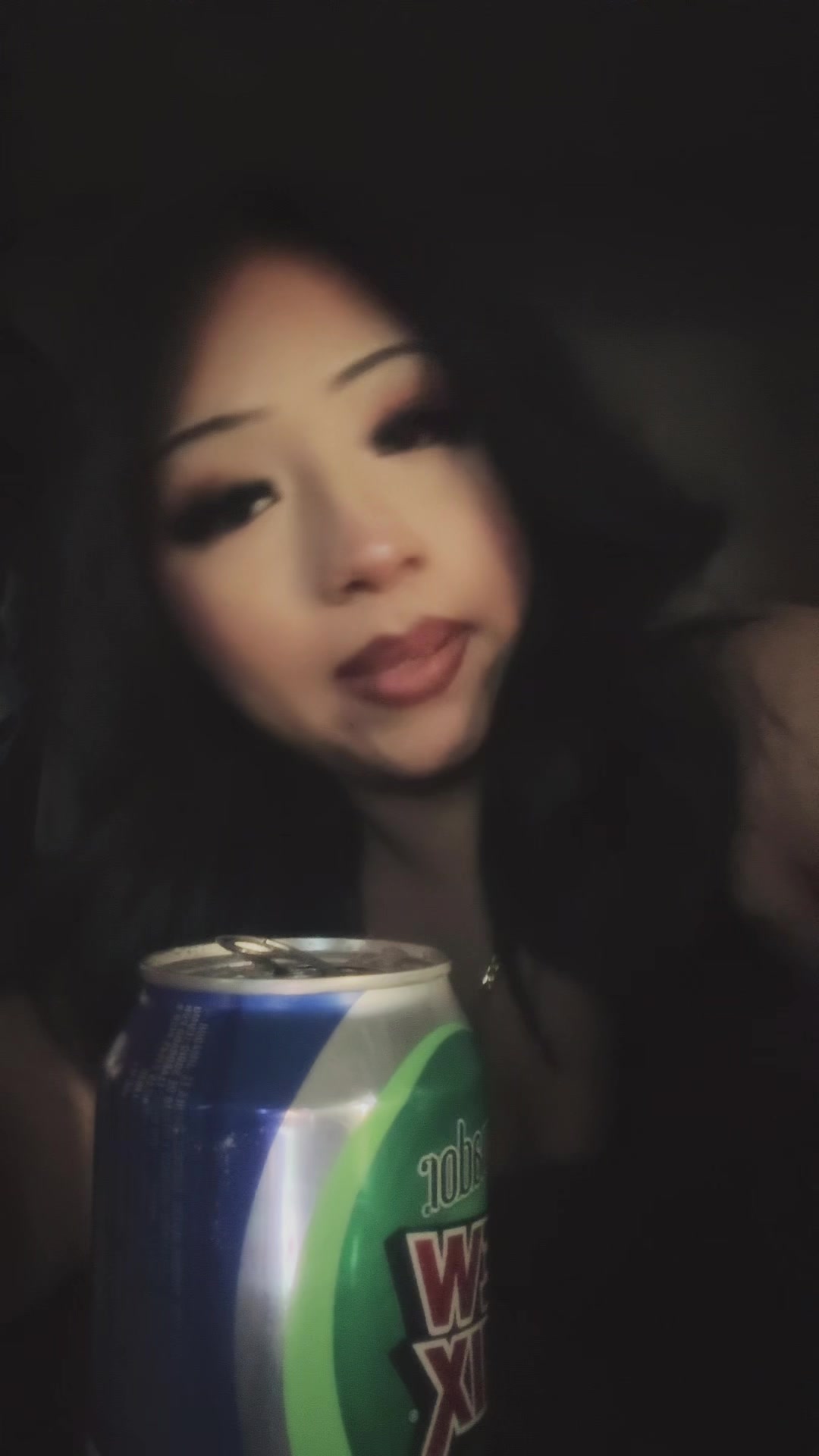 @𝒥