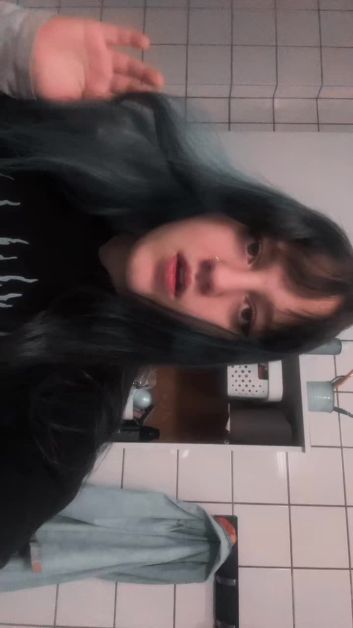 @Line_2331