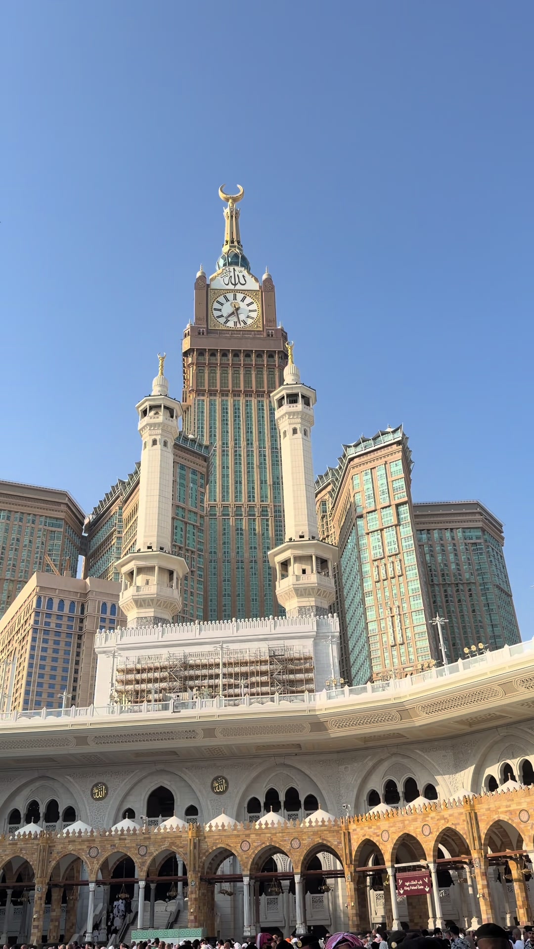 @M /\ Ł I K🇶🇦