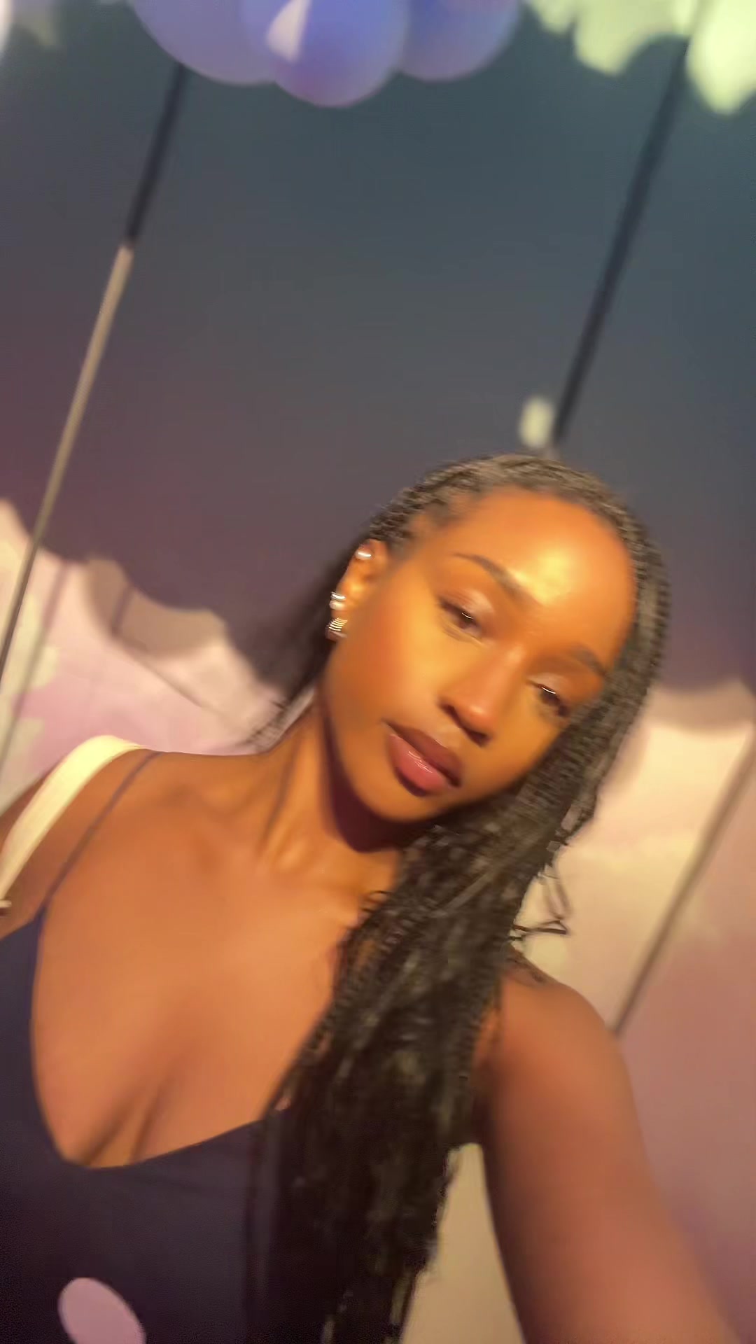 @Darnyell.