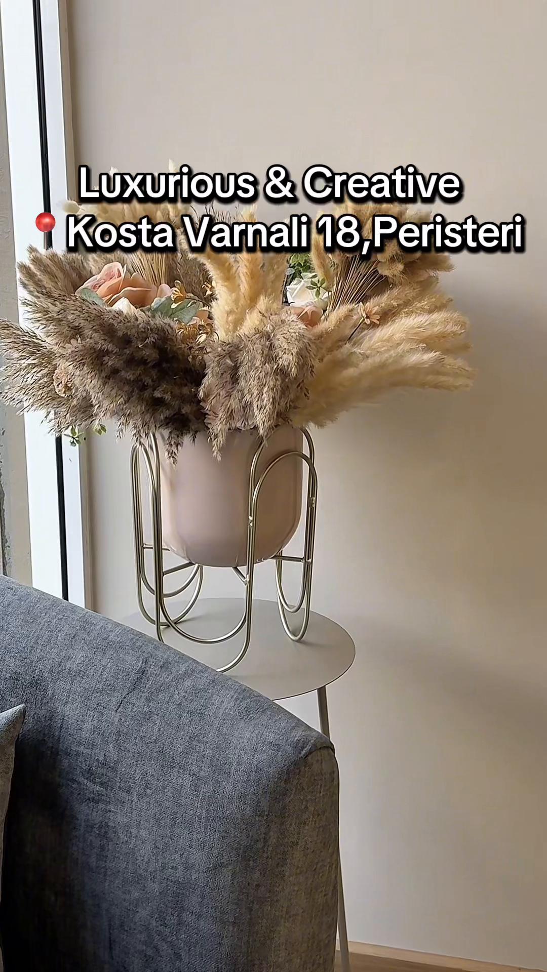 @Despina