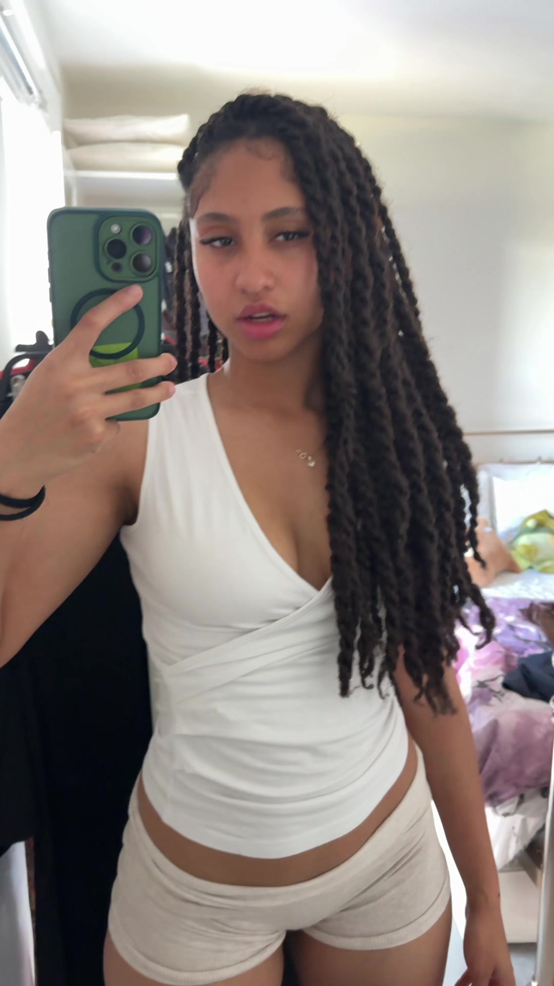 @jazlyn🕷️