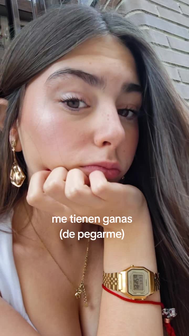 @carlottaa