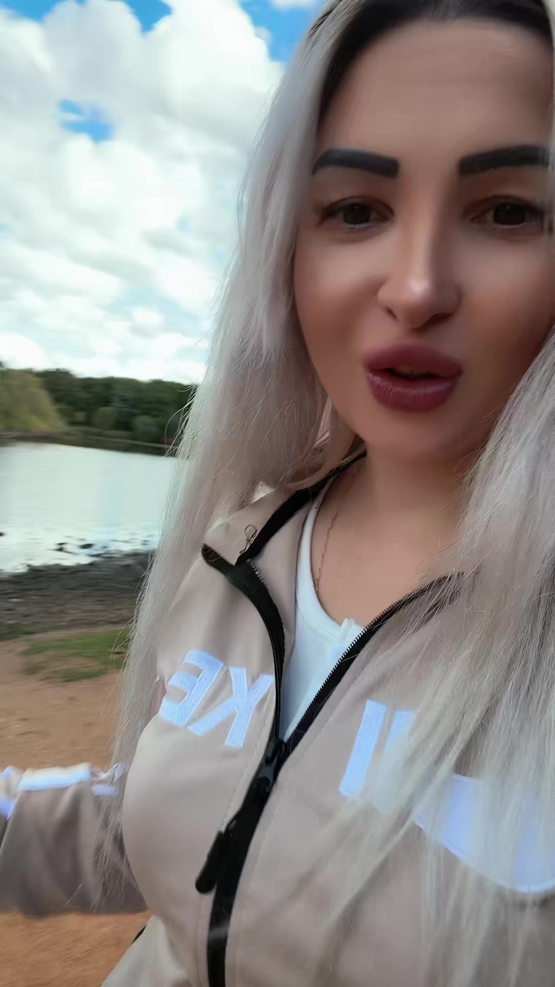 @Maria