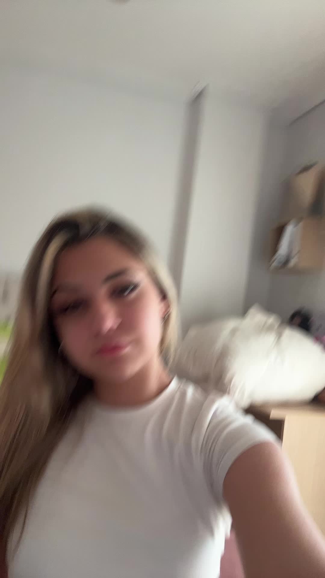 @Lolly
