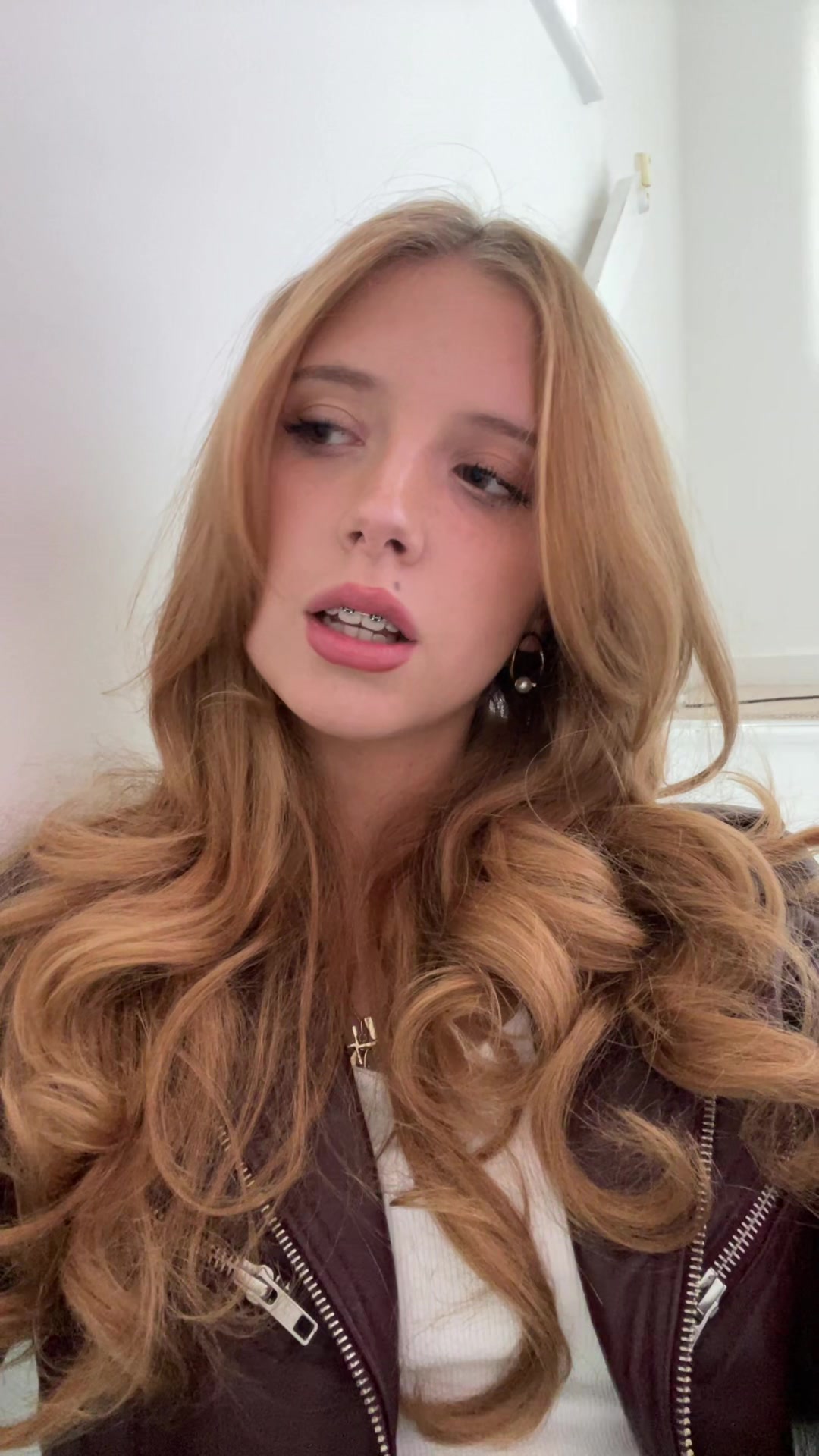 @Lilyy