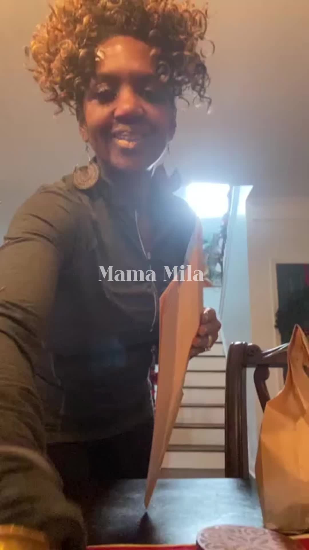 @Mama Mila