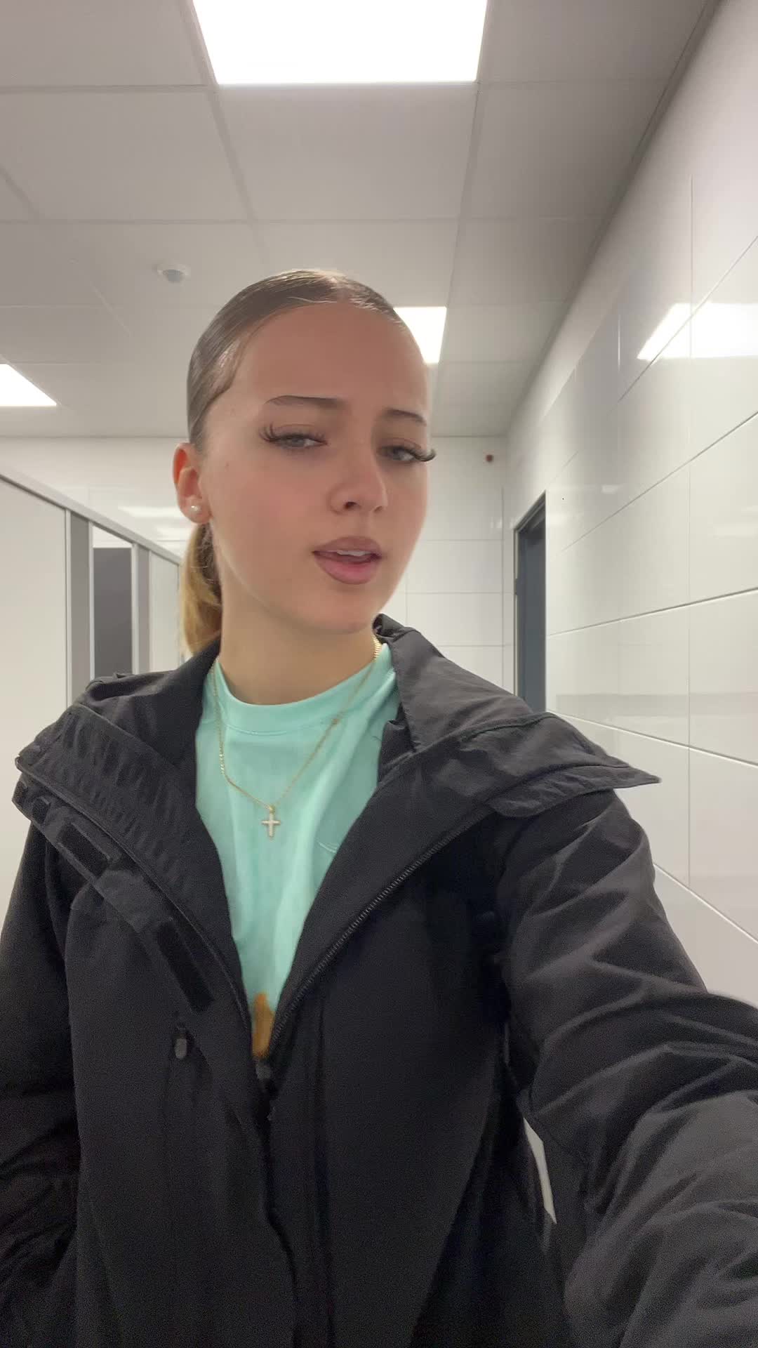 @𝒾𝓈𝒶𝒷𝑒𝓁𝓁