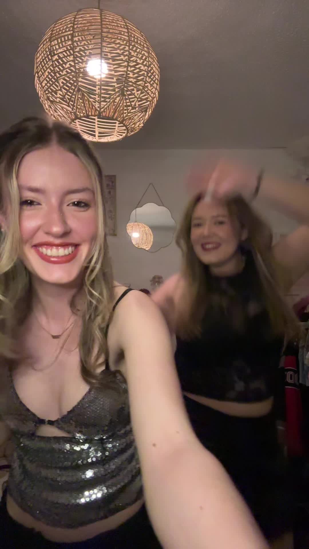 @🍒🎀🍸