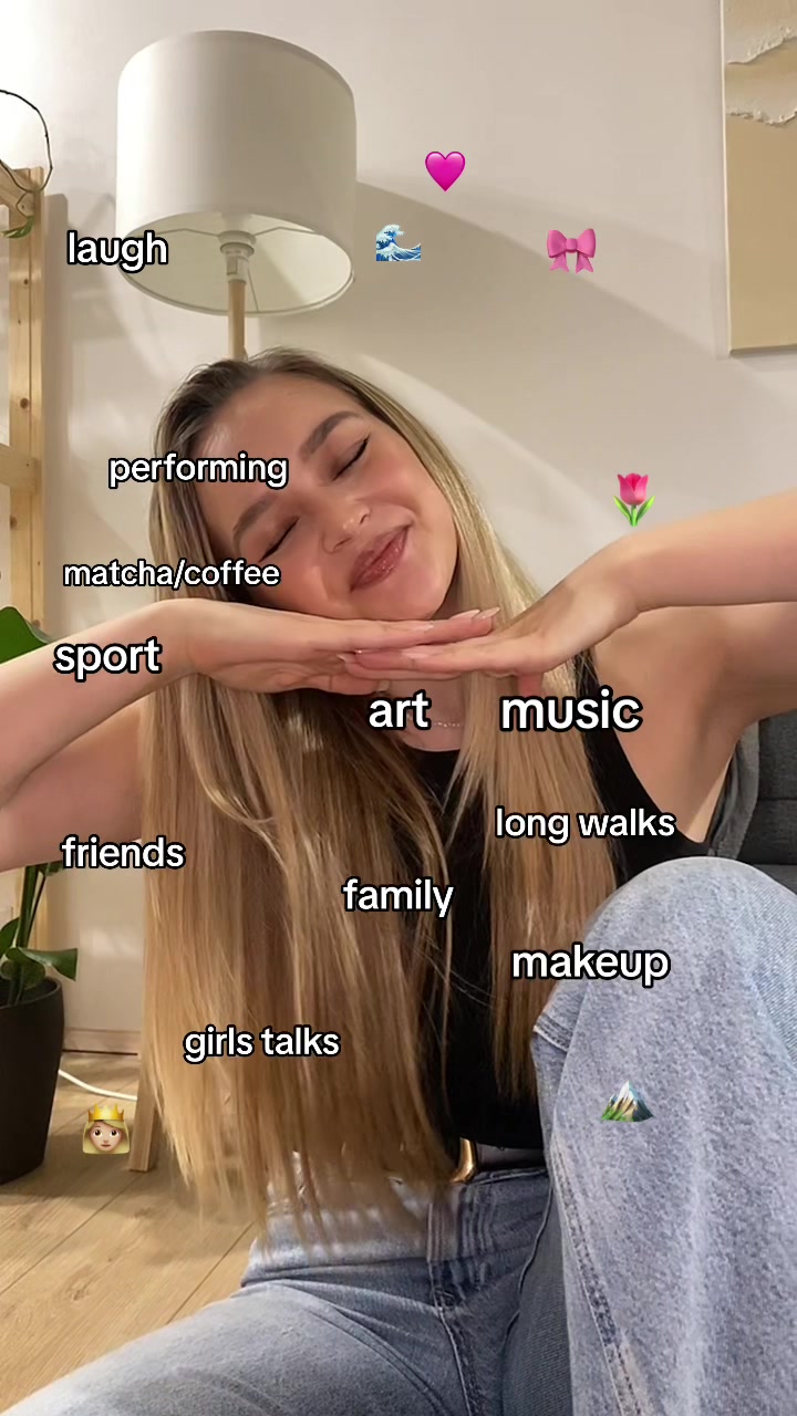 @annatomkova