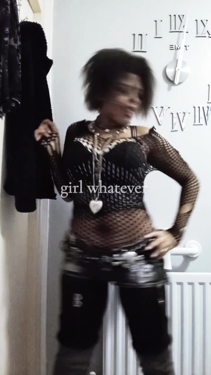 @༒☠︎⋆˚𓆩𝓒𝓱𝓮𝓻𝓲𝓮 𓆪‧⋆☠︎˚🪽