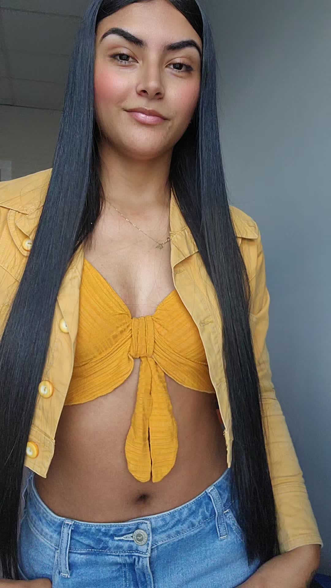 @oficial.yuliana