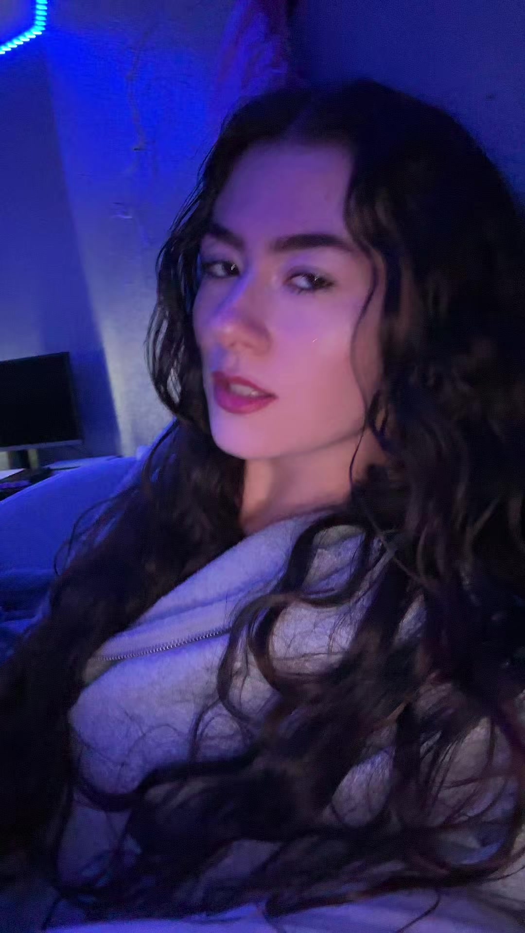 @JESSI⚢