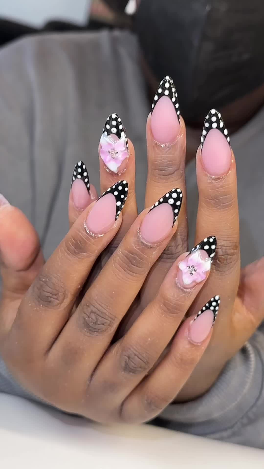 @nlsdecami | eastldn nail tech