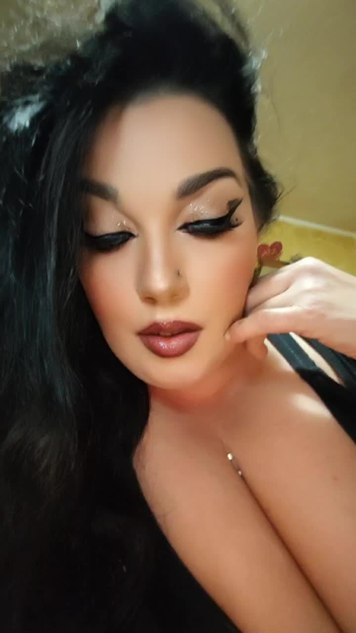 @Sabrina