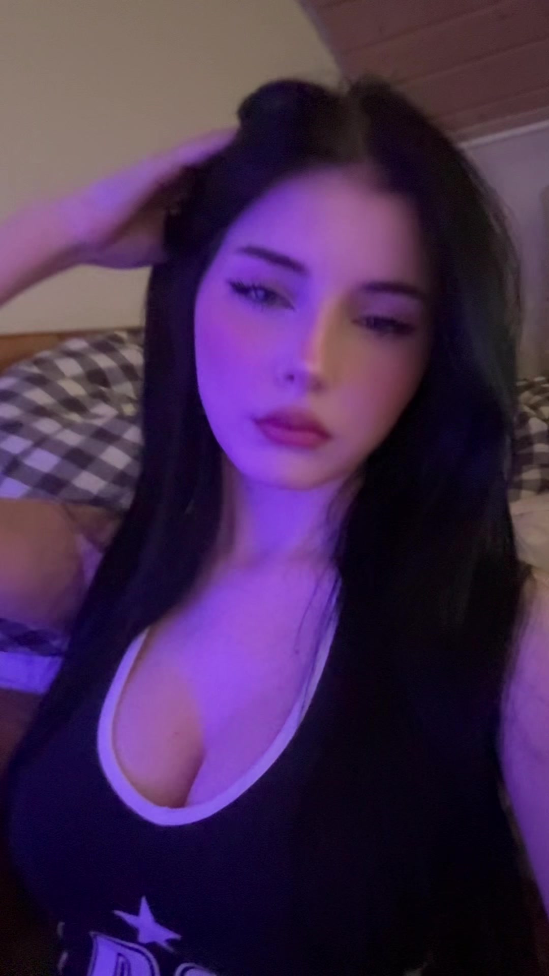 @viora